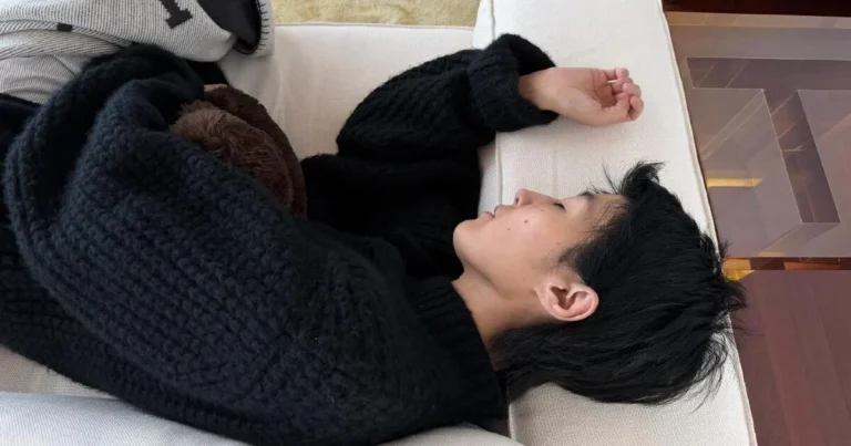 beloved-korean-star-heartbreakingly-recalls-going-through-six-rounds-of-chemotherapy