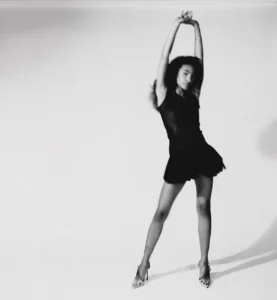 Olivia Dean’s "So Easy (To Fall in Love)" Tops Pop Airplay Chart, Highlighting Format Diversity