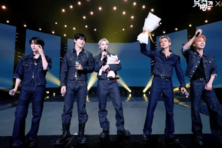 txt-achieves-third-music-show-win-for-stick-with-you-on-music-bank