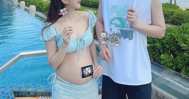 beloved-korean-star-shows-off-beautiful-baby-bump