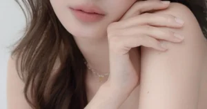 Japanese Actress Rio Uchida’s “Korean-Style” Makeup Transformation Sparks Divided Reactions