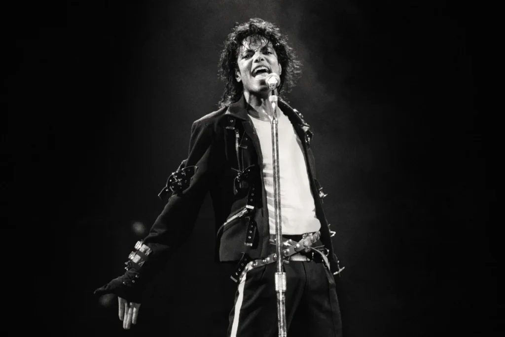 Michael Jackson’s "The Essential Michael Jackson" Claims U.K. No. 1 Amid Biopic Buzz