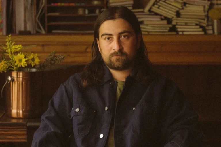 Noah Kahan’s "The Great Divide" Achieves First No. 1 Album on Billboard 200 Chart, Setting New Streaming and Sales Records
