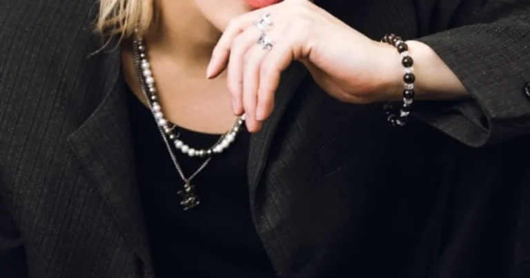 popular-sm-entertainment-idol-admits-he-cant-forget-a-girl-who-confessed-to-him-pre-debut