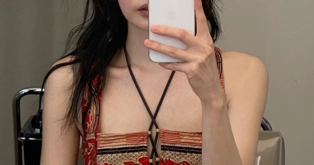 Actress Kim Min Ha Sparks Intense Public Debate Over Drastic Physical Transformation at Recent High Fashion Event