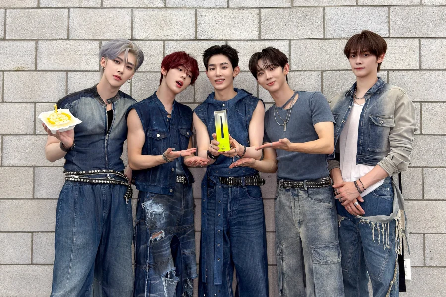 AND2BLE Achieves Landmark First Music Show Win on "The Show" with "Curious"