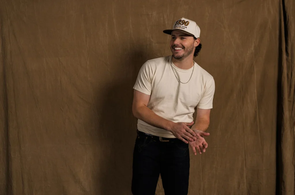 Josh Ross Achieves First Billboard Country Airplay No. 1 with "Hate How You Look" as Bailey Zimmerman Enters Top 10