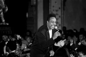 Peabo Bryson, Grammy-Winning Voice of Disney Ballads and R&B Stalwart, Dies at 75