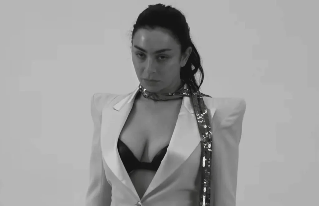Charli XCX’s "Music, Fashion, Film" Debuts at No. 1 on ARIA Albums Chart, Ending Amy Shark’s Reign
