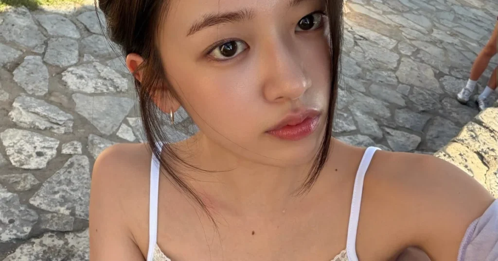 IVE’s Ahn Yujin Turns The US Upside Down With Her Beauty
