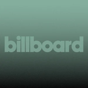 Sienna Spiro’s Debut Album ‘Visitor’ Storms Billboard Charts, Marking a Major Milestone