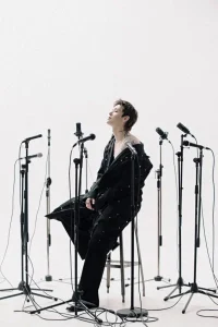 ZELO Marks New Chapter in Artistic Evolution with Post-Military Comeback Single Cola Comigo and Reflects on a Decade of Growth