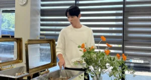 Actor Song Joong Ki Bounces Back From “Aging Visual” Controversy