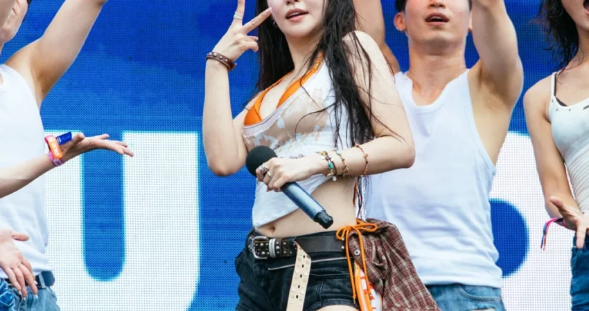 K-Pop Idol Nam Yujeong Faces Mixed Reactions Following Solo Debut at Waterbomb Sokcho 2026