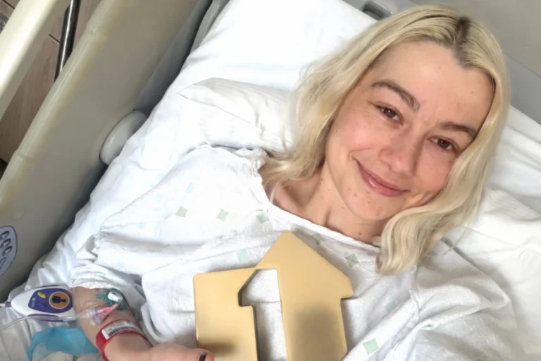phoebe-bridgers-achieves-first-solo-u-k-no-1-album-with-lost-weekend