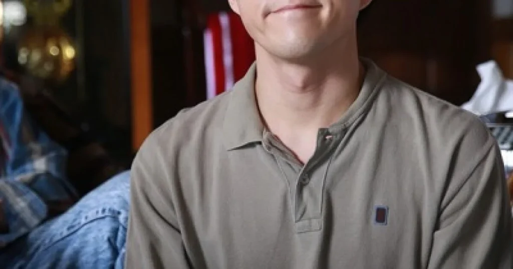 Reply 1988 Actor Evokes Empathy With His Leukemia Battles