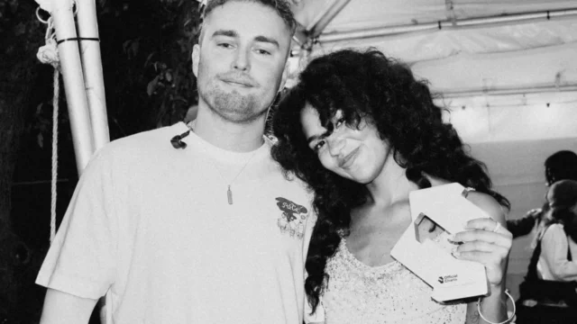 Sam Fender and Olivia Dean’s "Rein Me In" Becomes Longest-Running UK No. 1 Single in Chart History
