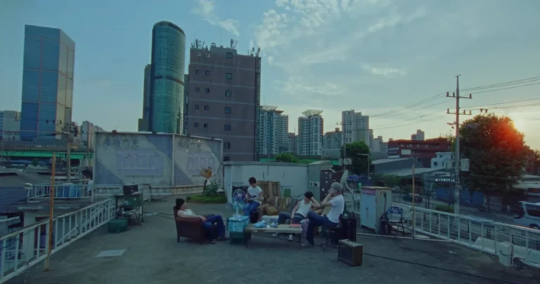 august-k-pop-releases-a-deep-dive-into-unsung-artists-and-evolving-market-dynamics