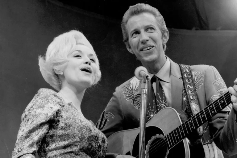 dolly-parton-porter-wagoner-1967-billboard-1800