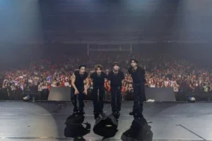 IKON FOUREVER World Tour in Singapore Ignites the Arena with Unforgettable Performances and Fan Connection