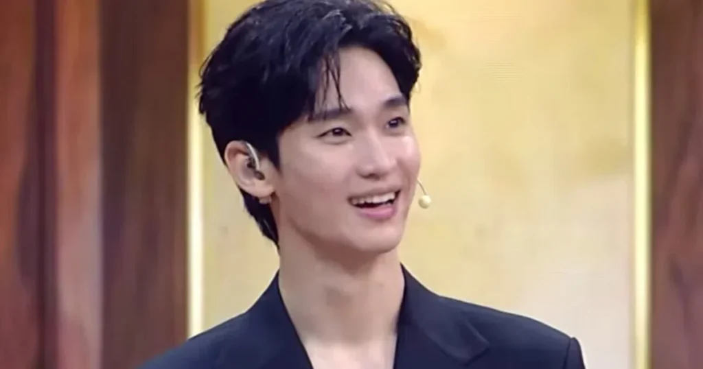Kim Soo Hyun Confirmed To Attend Another Award Show, Sparks Massive Response