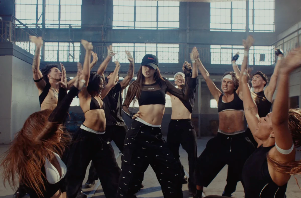 Lisa of BLACKPINK Unveils Dynamic Dance Performance Video for Pre-Release Single "SaWaDiKa"