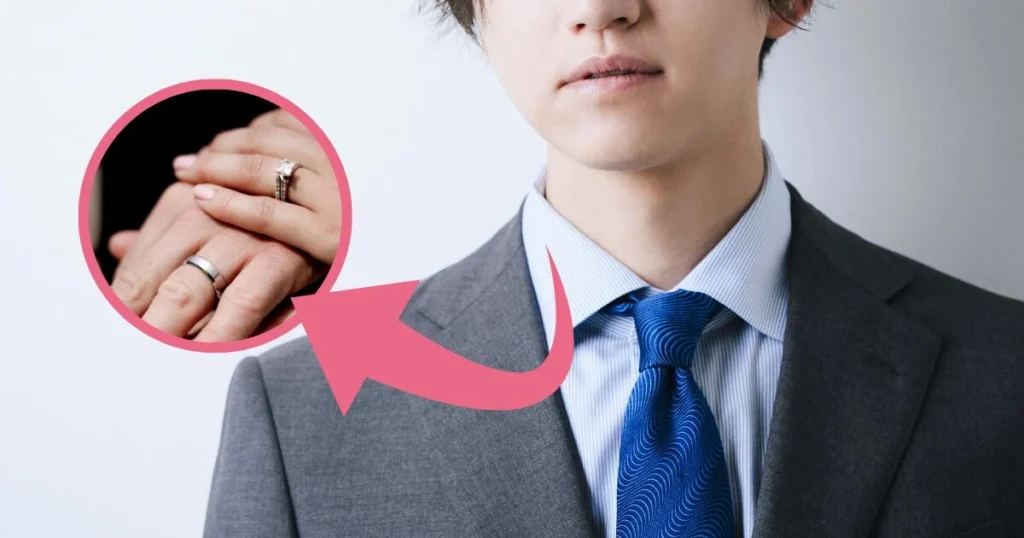 male-idol-announces-his-marriage-and-childs-birth-at-the-same-time