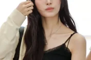 Popular Female Idol Made Fun Of In School, Ultimately Proves Them Wrong