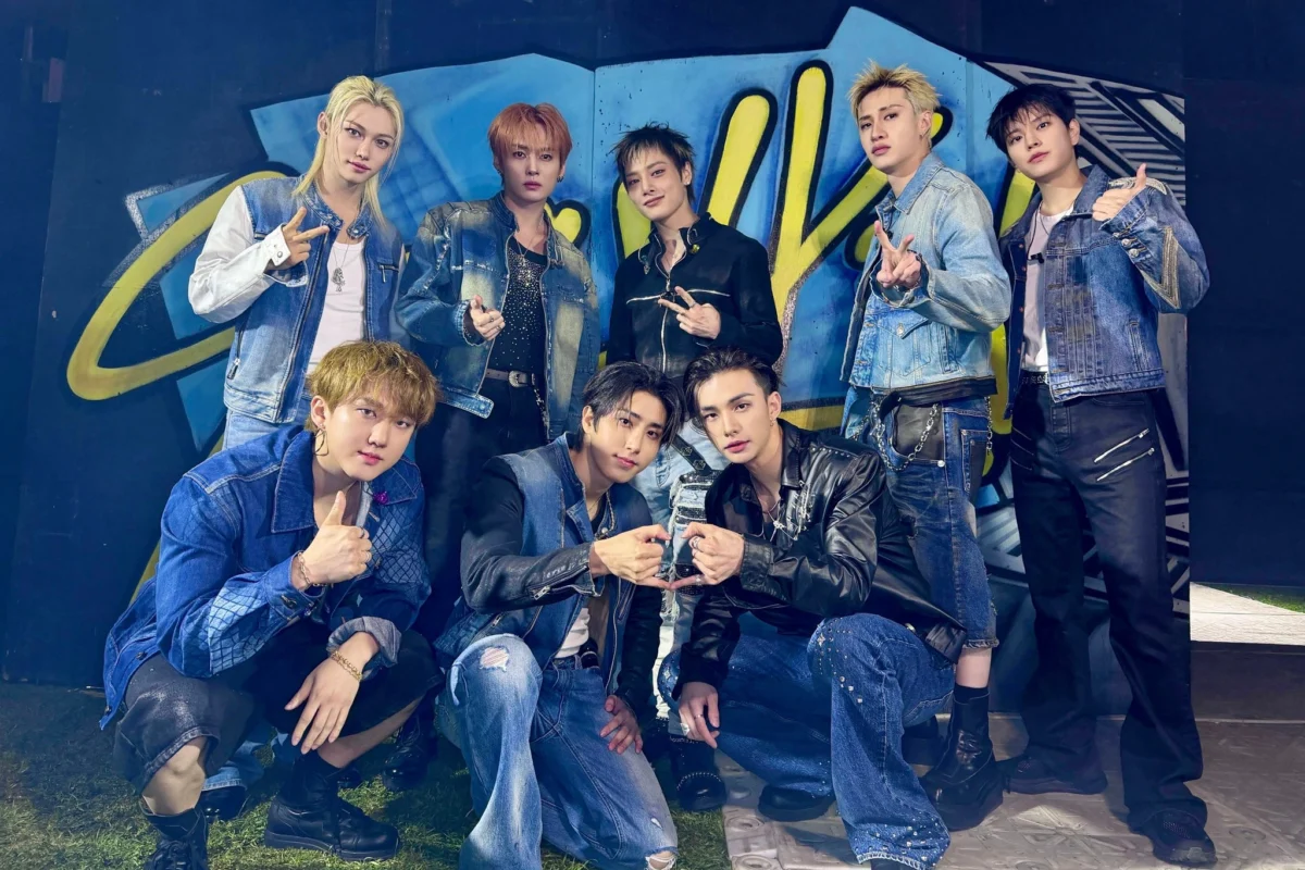 Stray Kids’ "THIS & THAT" Soars Back Into Billboard 200 Top 15 in Fifth Consecutive Week
