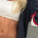 trending-girl-group-idol-showcases-unreal-defined-abs